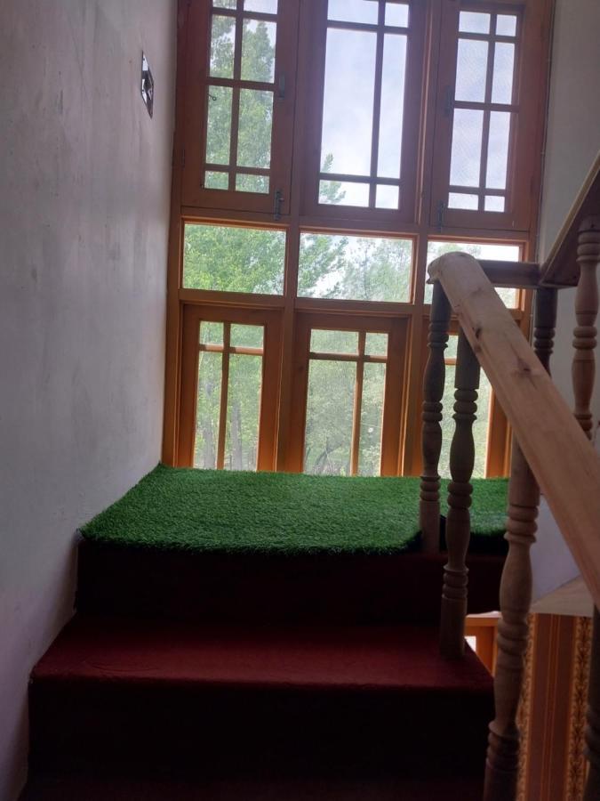 Green Resort Srīnagar Extérieur photo